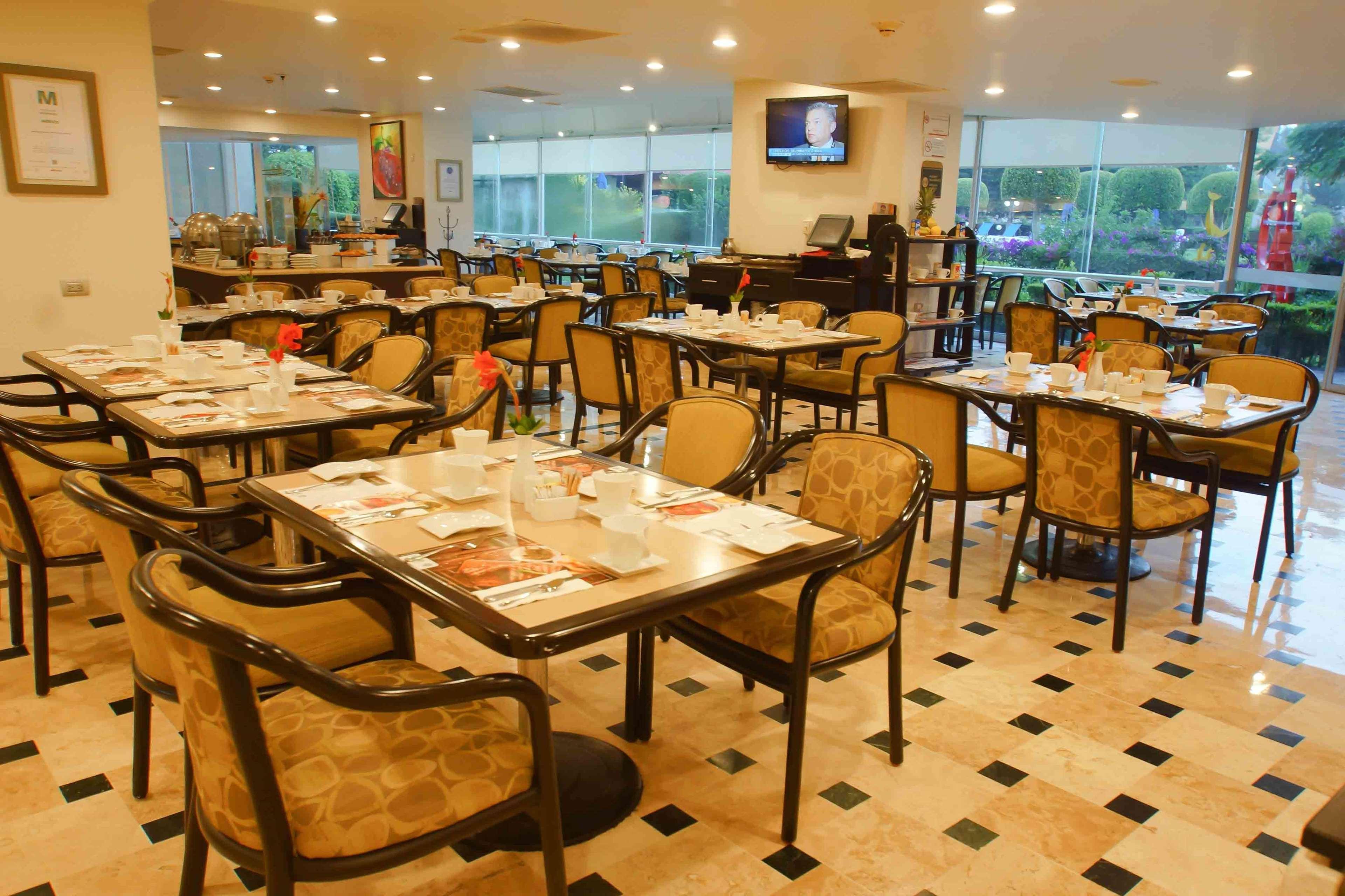 Grand Cantalagua Hotel Morelia, BW Signature Collection ภายนอก รูปภาพ The restaurant