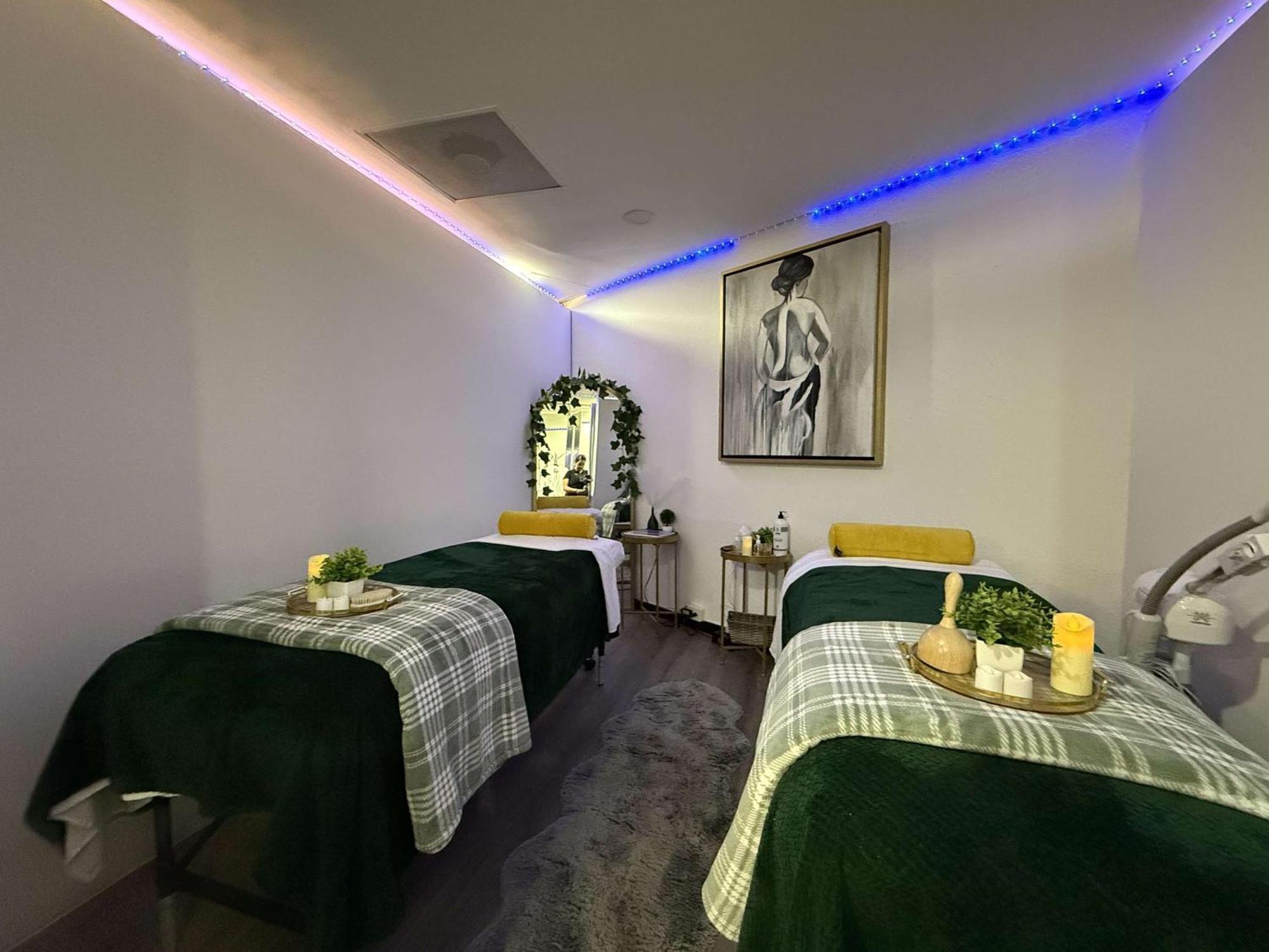Grand Cantalagua Hotel Morelia, BW Signature Collection ภายนอก รูปภาพ Massage beds