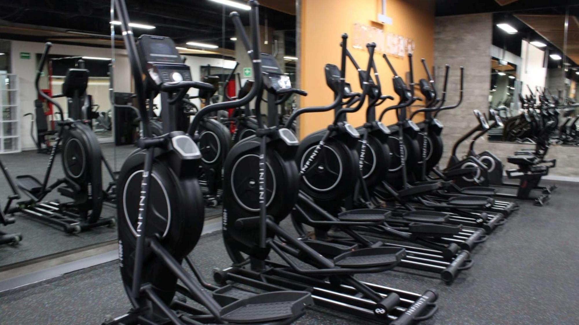 Grand Cantalagua Hotel Morelia, BW Signature Collection ภายนอก รูปภาพ Elliptical cross trainer