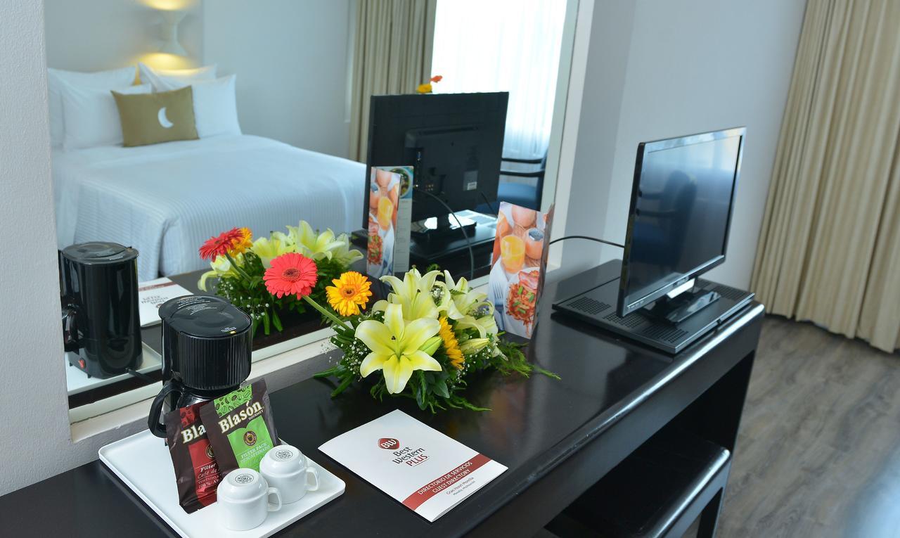 Grand Cantalagua Hotel Morelia, BW Signature Collection ภายนอก รูปภาพ A room at the hotel